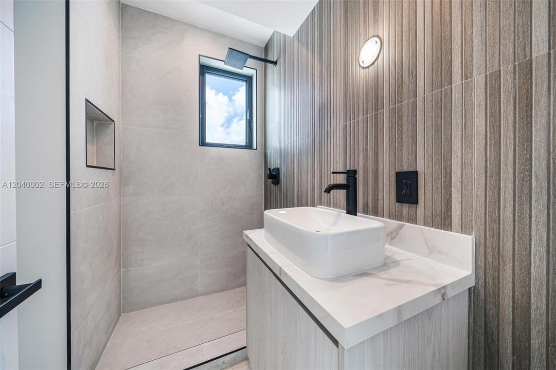 For Sale: $1,495,000 (4 beds, 5 baths, 0 Square Feet)