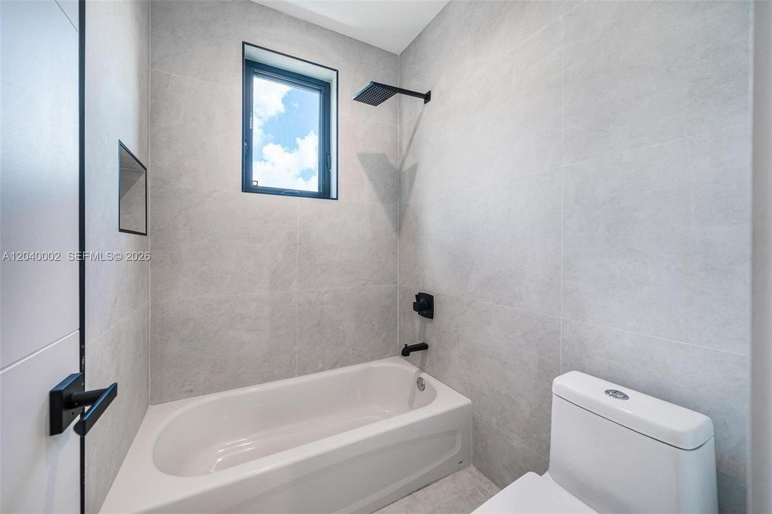 For Sale: $1,495,000 (4 beds, 5 baths, 0 Square Feet)
