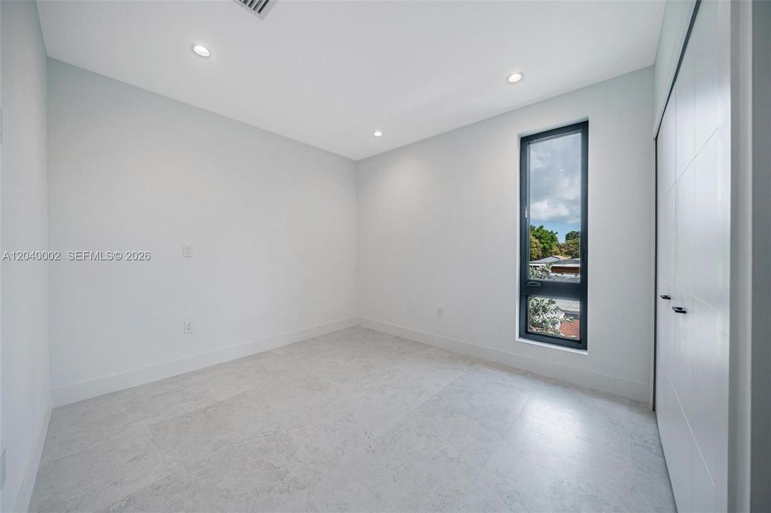 For Sale: $1,495,000 (4 beds, 5 baths, 0 Square Feet)