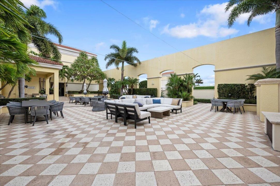rooftop lounge