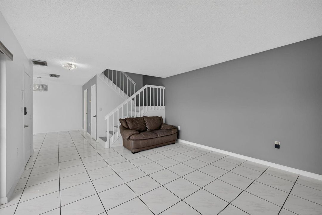 12-web-or-mls-5D1A0797