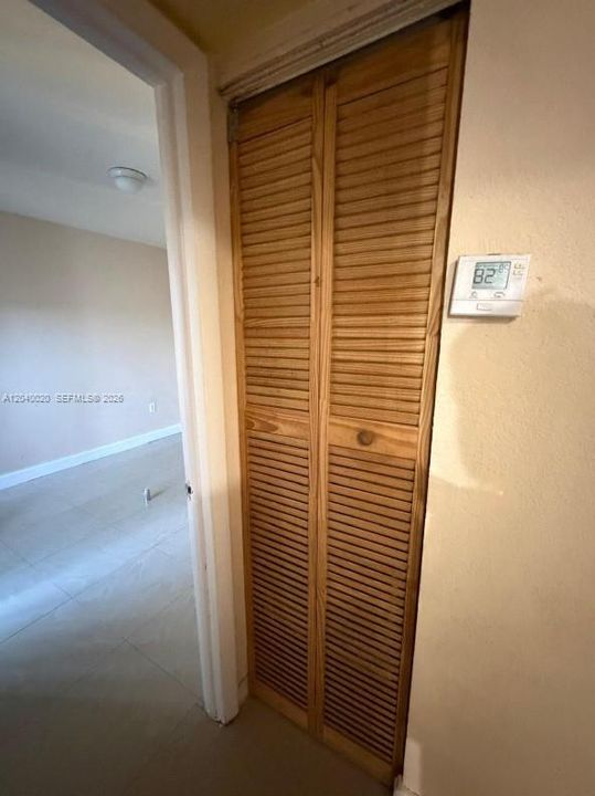 For Rent: $2,550 (3 beds, 2 baths, 1427 Square Feet)