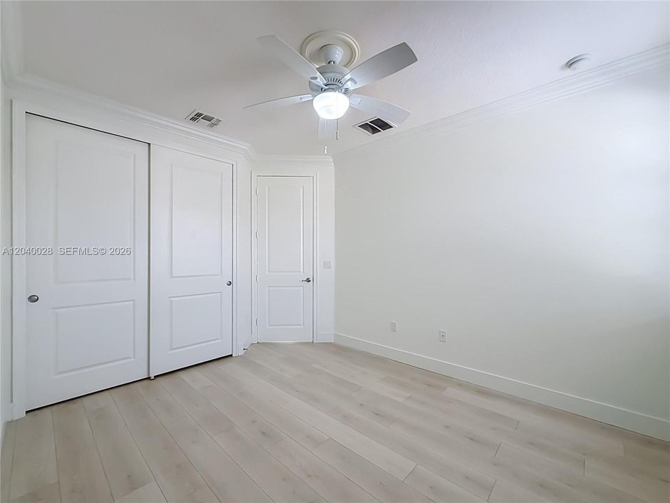 En Venta: $649,900 (4 camas, 2 baños, 1839 Pies cuadrados)