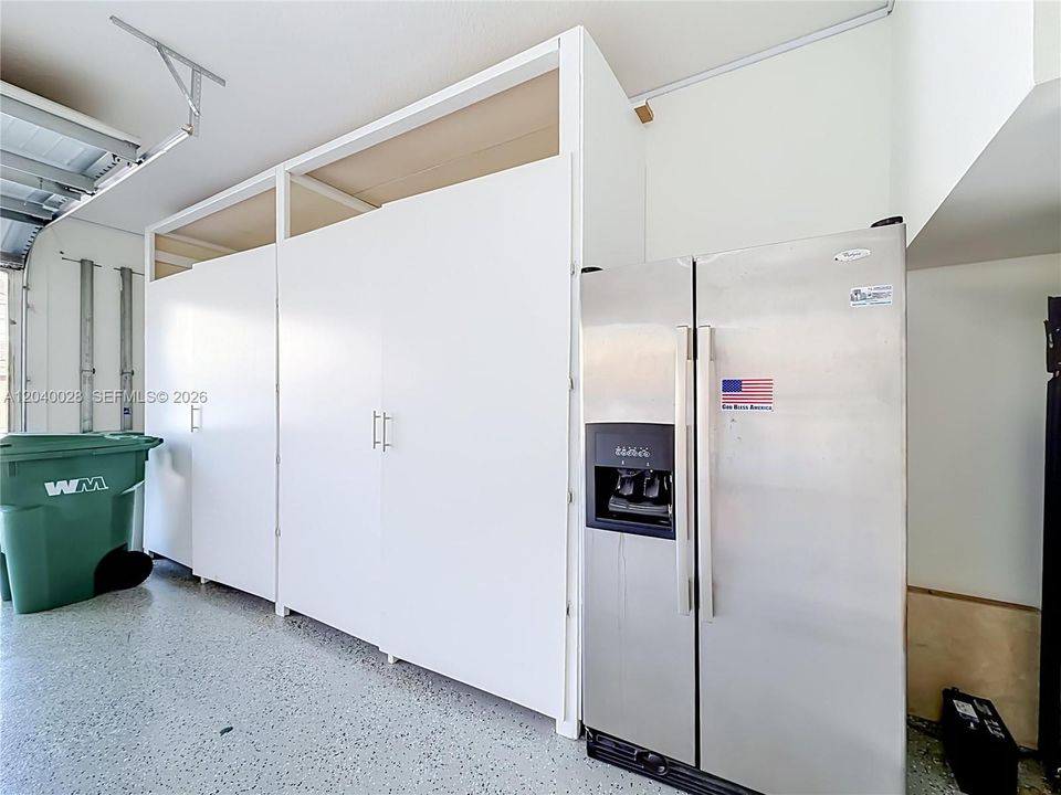 En Venta: $649,900 (4 camas, 2 baños, 1839 Pies cuadrados)