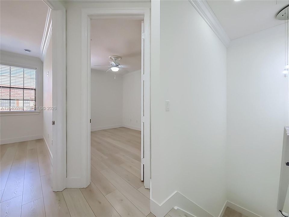 En Venta: $649,900 (4 camas, 2 baños, 1839 Pies cuadrados)