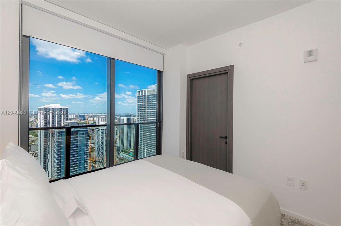 For Rent: $7,500 (3 beds, 3 baths, 1150 Square Feet)