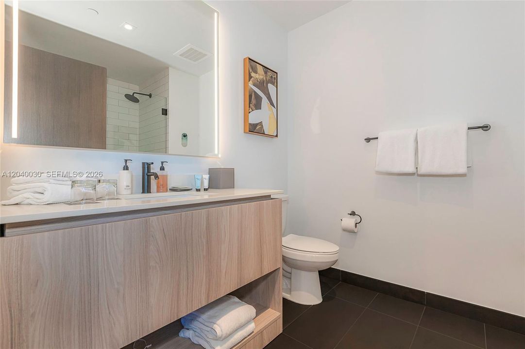 For Rent: $7,500 (3 beds, 3 baths, 1150 Square Feet)