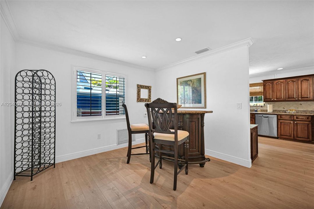 For Sale: $1,199,000 (3 beds, 2 baths, 2335 Square Feet)