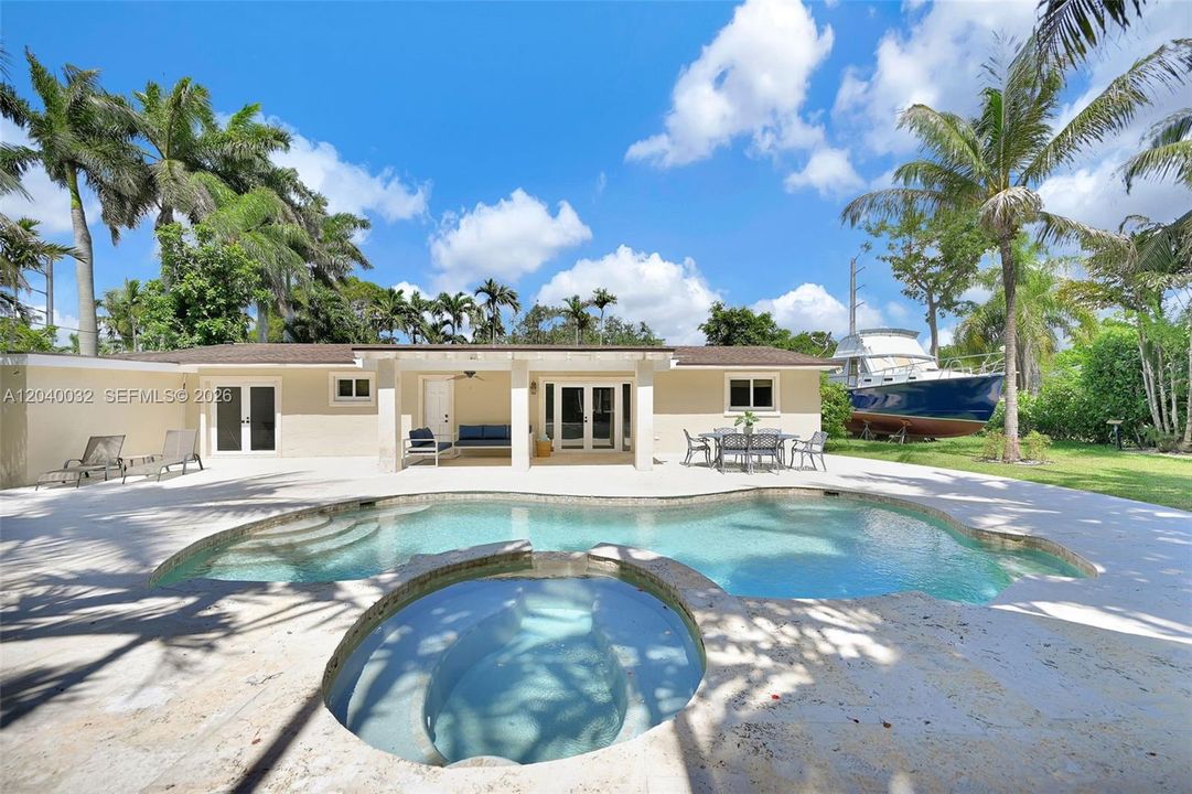For Sale: $1,199,000 (3 beds, 2 baths, 2335 Square Feet)
