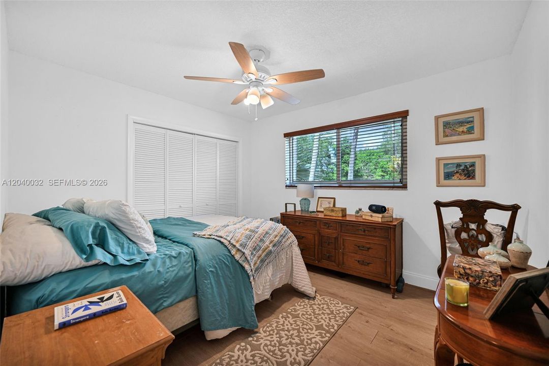 For Sale: $1,199,000 (3 beds, 2 baths, 2335 Square Feet)