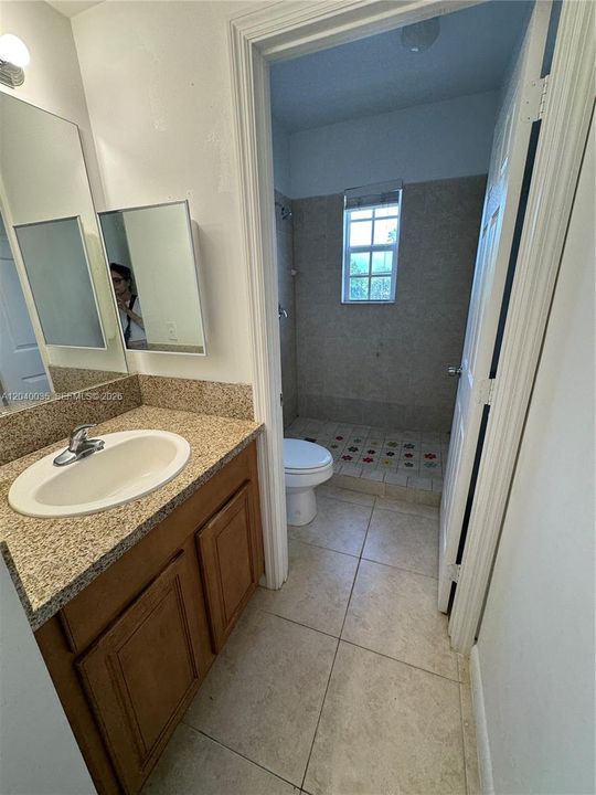 В аренду: $1,600 (12 спален, 12 ванн, 6999 Квадратных фут)