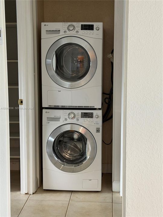 washer/dryer