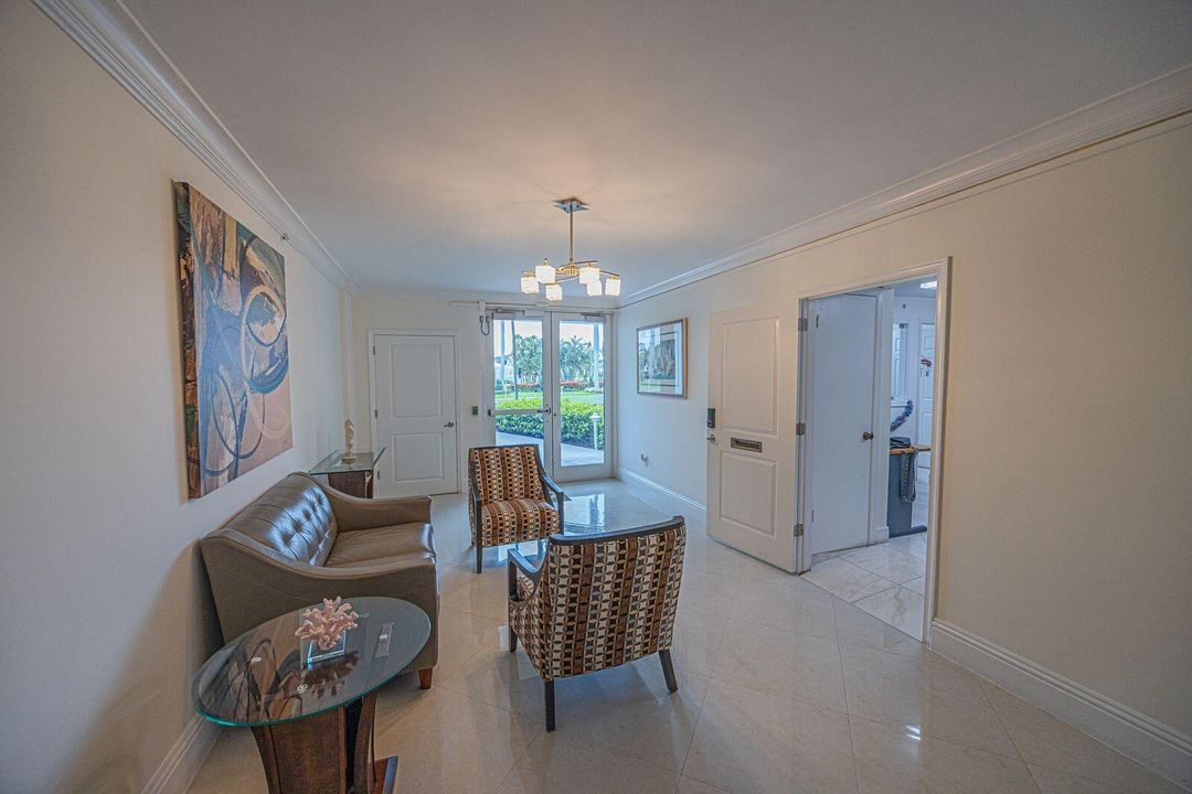 3224 S Ocean #612B (Lobby)