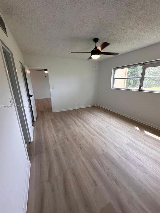 En Venta: $90,000 (2 camas, 2 baños, 930 Pies cuadrados)