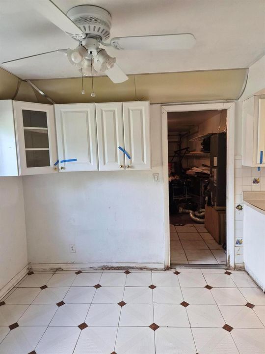Breakfast Area and Garage Entrance