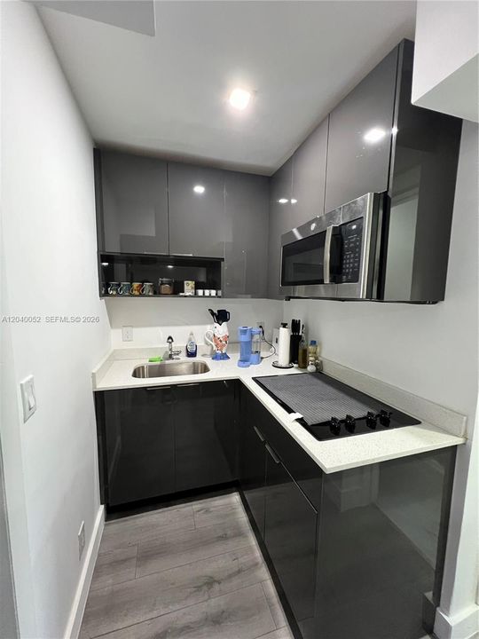 For Rent: $7,000 (5 beds, 3 baths, 2294 Square Feet)