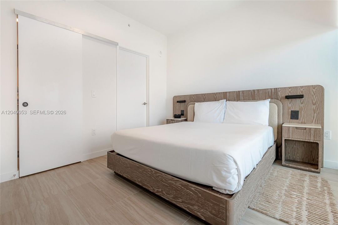 For Rent: $6,500 (2 beds, 2 baths, 698 Square Feet)