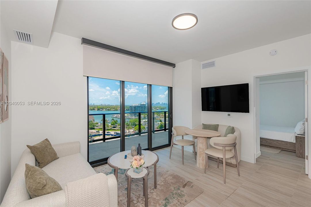 For Rent: $6,500 (2 beds, 2 baths, 698 Square Feet)