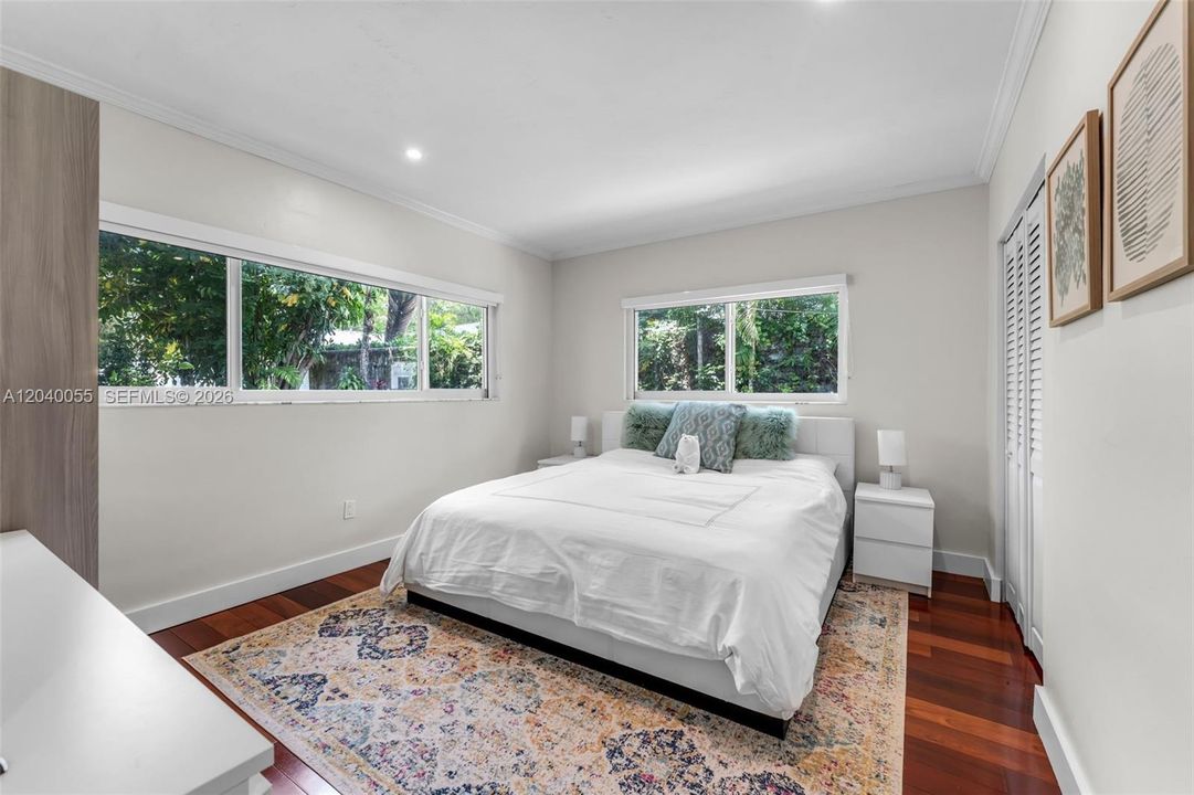 En Venta: $3,150,000 (5 camas, 4 baños, 3682 Pies cuadrados)
