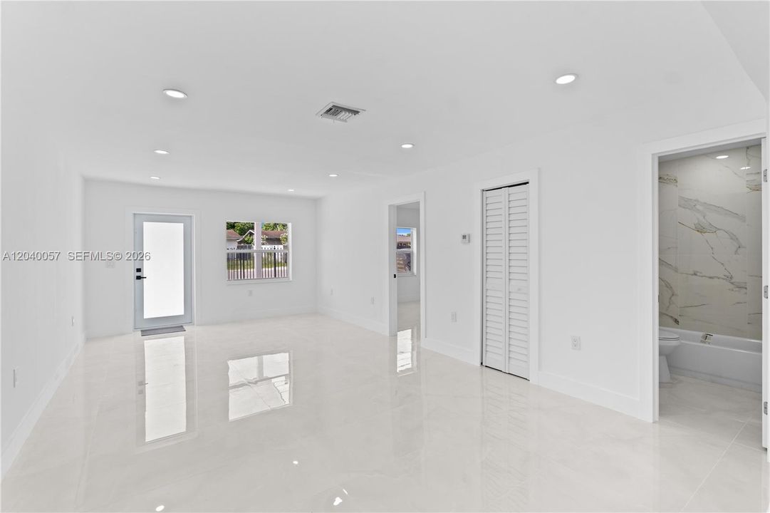 En Venta: $625,000 (5 camas, 3 baños, 0 Pies cuadrados)