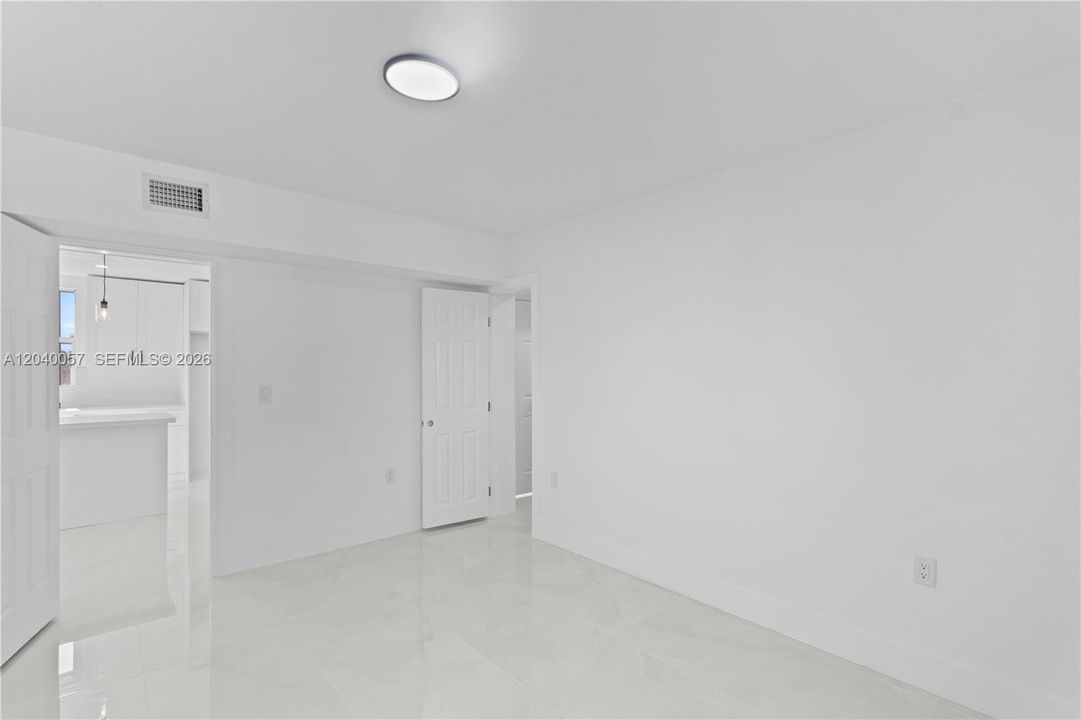 En Venta: $625,000 (5 camas, 3 baños, 0 Pies cuadrados)