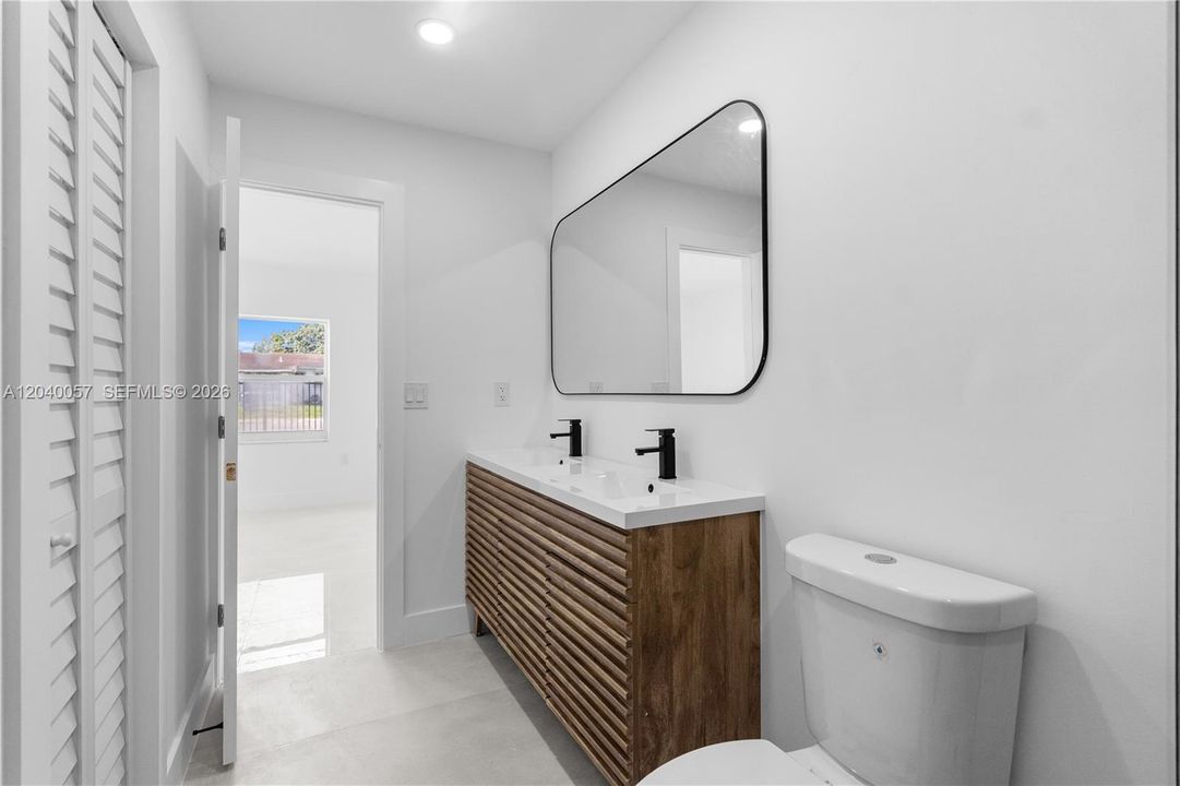 En Venta: $625,000 (5 camas, 3 baños, 0 Pies cuadrados)