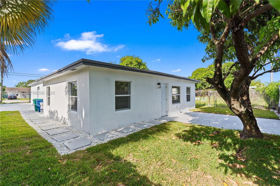 En Venta: $625,000 (5 camas, 3 baños, 0 Pies cuadrados)