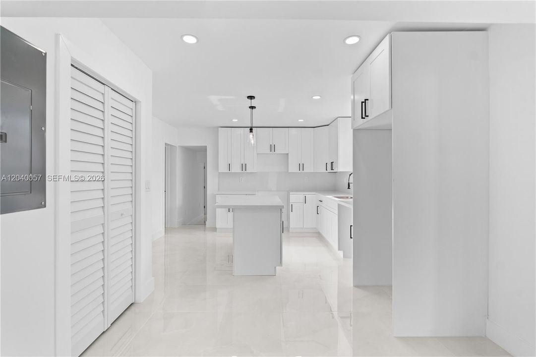 En Venta: $625,000 (5 camas, 3 baños, 0 Pies cuadrados)