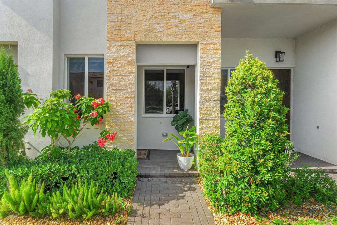 005-610PioneerWay-RoyalPalmBeach-FL-3341