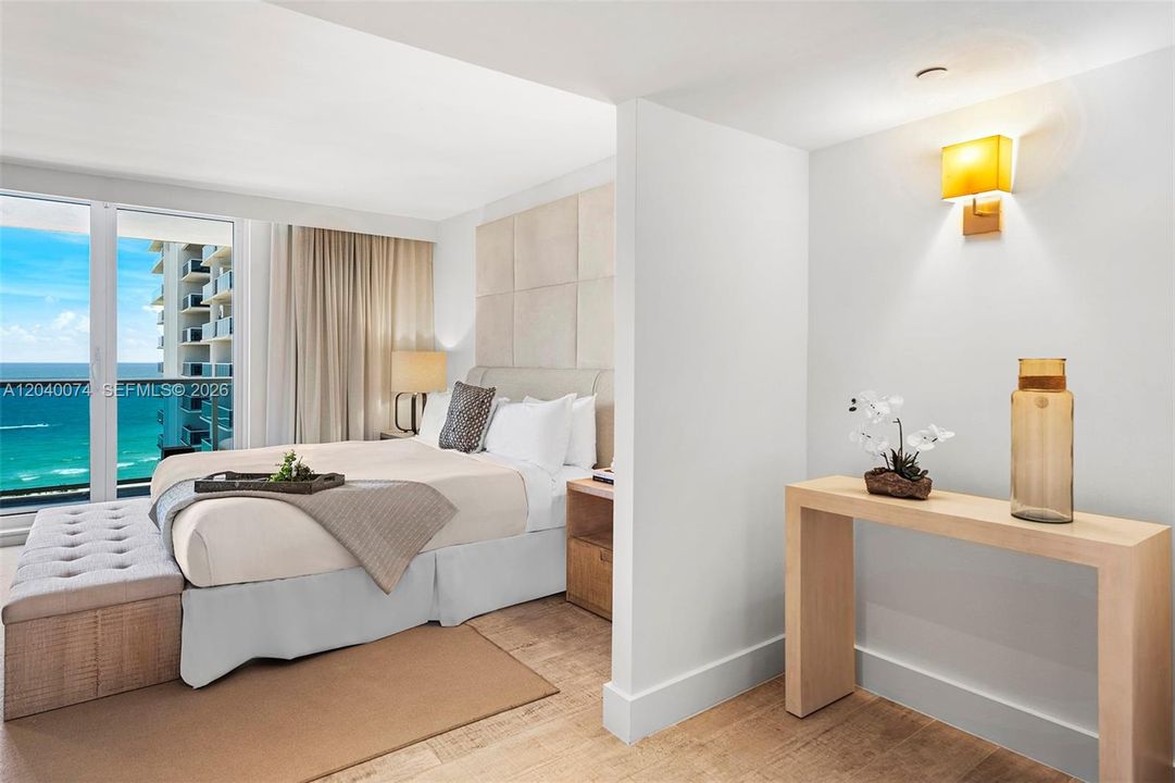 For Sale: $4,850,000 (2 beds, 2 baths, 1471 Square Feet)