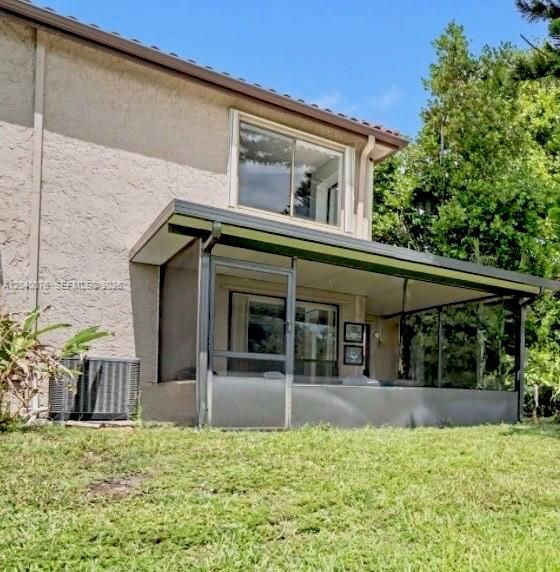 На продажу: $358,900 (3 спален, 2 ванн, 1709 Квадратных фут)