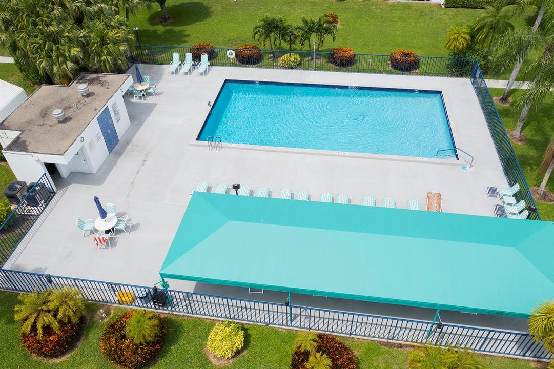 POOL 4