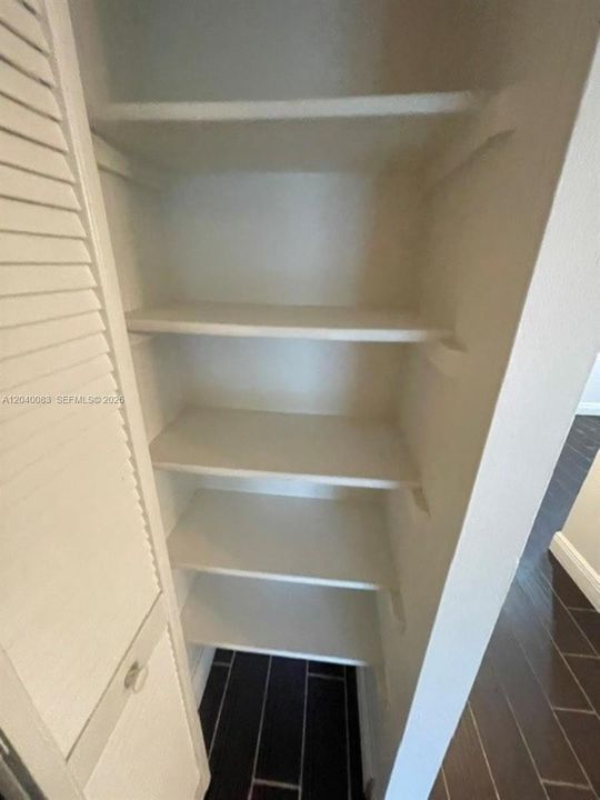 В аренду: $2,000 (2 спален, 2 ванн, 912 Квадратных фут)