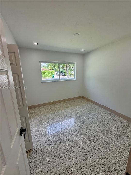 For Rent: $6,200 (3 beds, 2 baths, 1480 Square Feet)