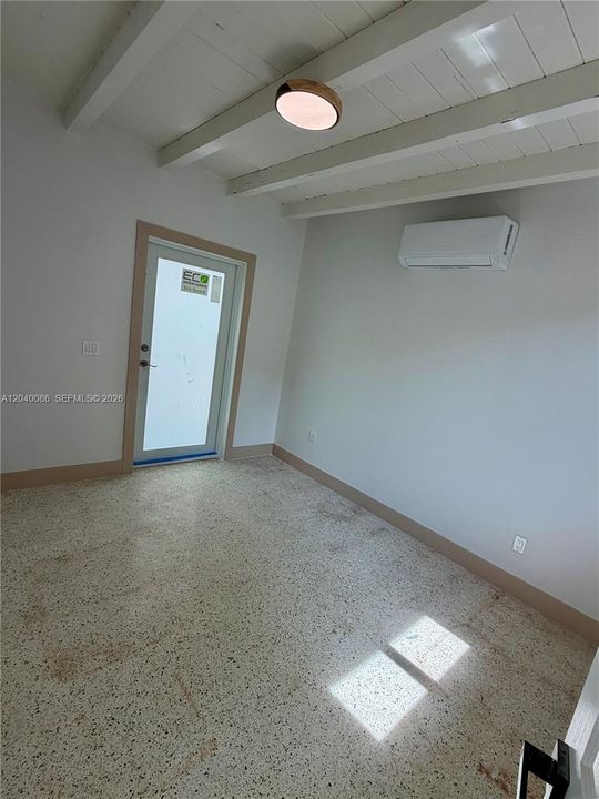 For Rent: $6,200 (3 beds, 2 baths, 1480 Square Feet)