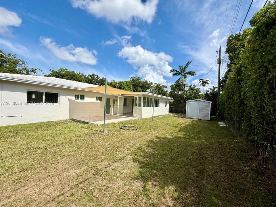 For Rent: $6,200 (3 beds, 2 baths, 1480 Square Feet)