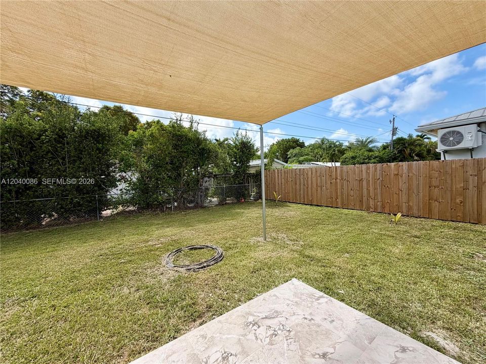 For Rent: $6,200 (3 beds, 2 baths, 1480 Square Feet)
