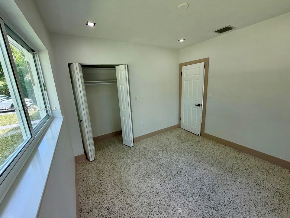 For Rent: $6,200 (3 beds, 2 baths, 1480 Square Feet)