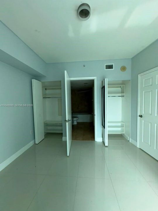 В аренду: $2,800 (1 спален, 1 ванн, 698 Квадратных фут)