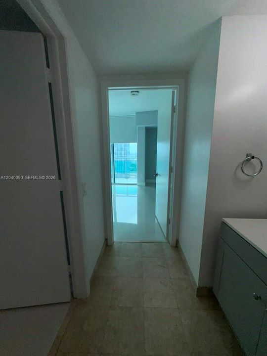 В аренду: $2,800 (1 спален, 1 ванн, 698 Квадратных фут)