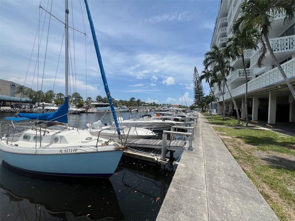 En Venta: $180,000 (1 camas, 1 baños, 778 Pies cuadrados)