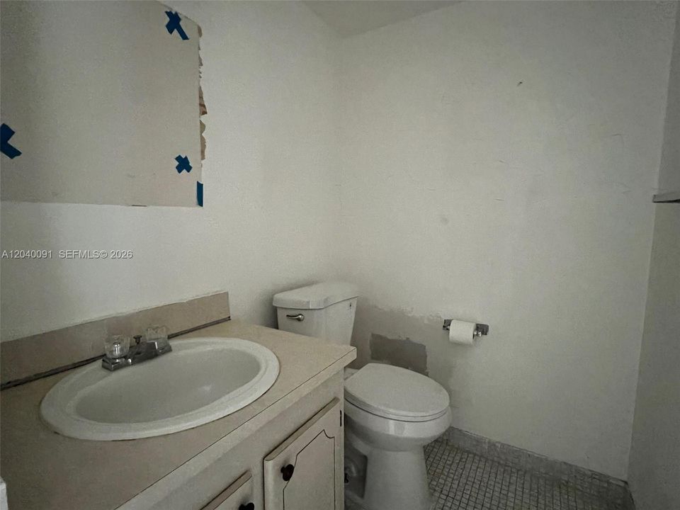 En Venta: $180,000 (1 camas, 1 baños, 778 Pies cuadrados)