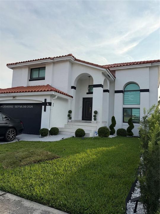 For Sale: $964,500 (3 beds, 2 baths, 2275 Square Feet)
