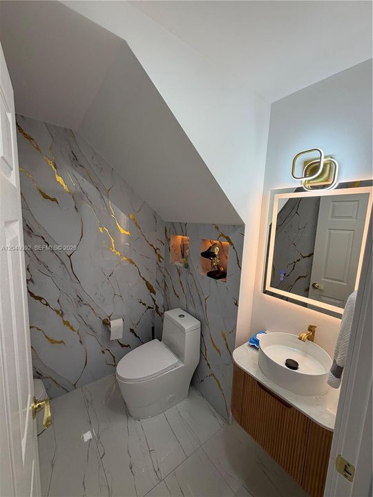 For Sale: $964,500 (3 beds, 2 baths, 2275 Square Feet)