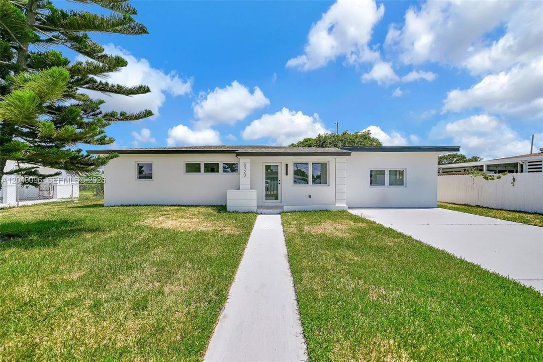 Vendido Recientemente: $680,000 (5 camas, 3 baños, 1614 Pies cuadrados)