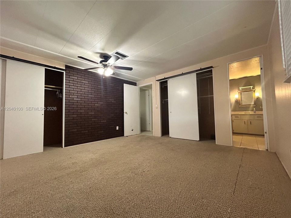En Venta: $215,000 (3 camas, 2 baños, 1198 Pies cuadrados)