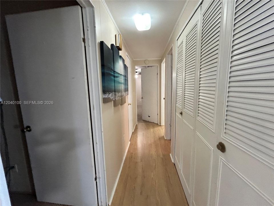 На продажу: $199,500 (3 спален, 2 ванн, 1198 Квадратных фут)