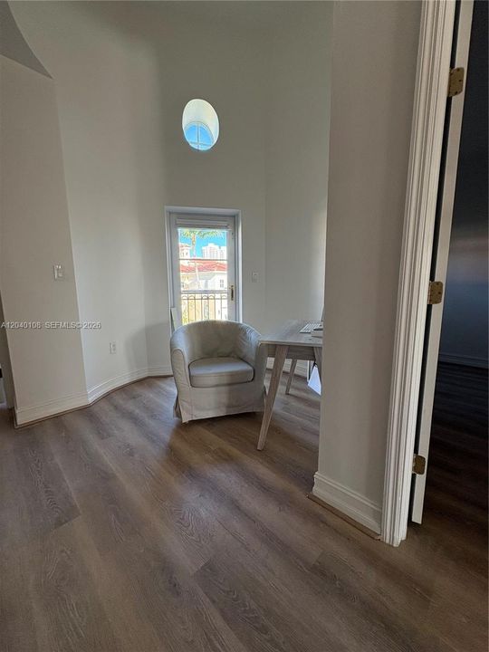 For Rent: $6,500 (3 beds, 2 baths, 2000 Square Feet)
