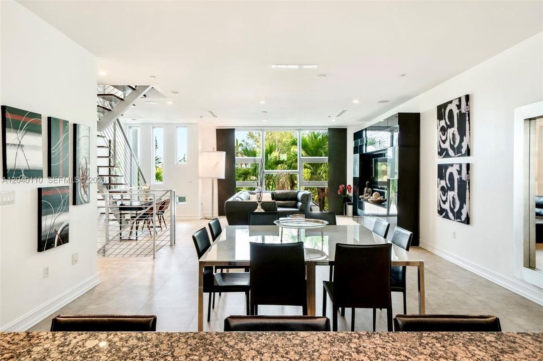 For Rent: $15,000 (3 beds, 3 baths, 2835 Square Feet)