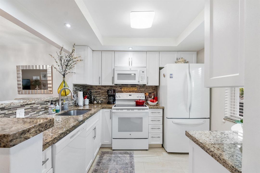 7837 Golf Cir Dr u212_013